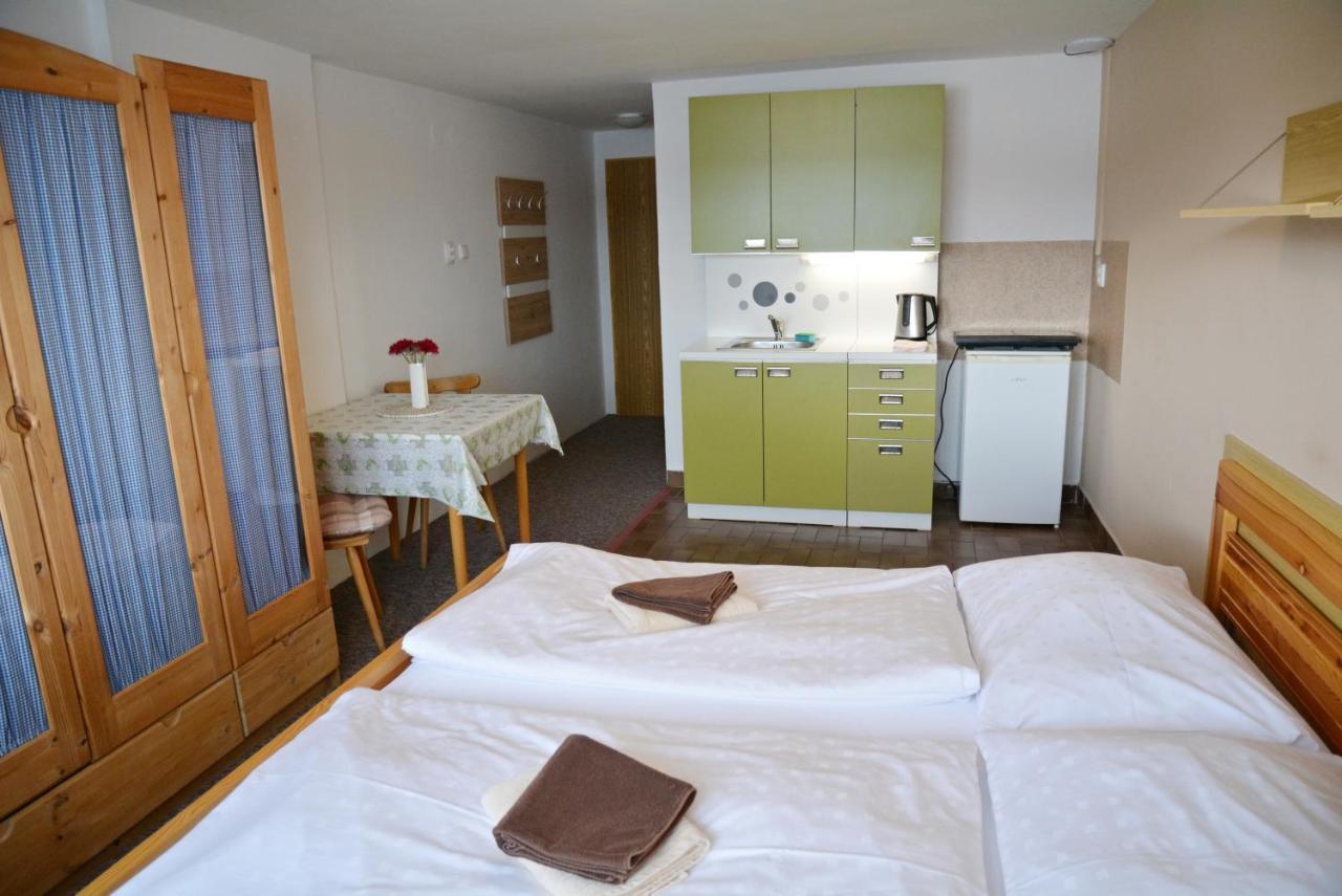 Dolní Vltavice Pension Calla מראה חיצוני תמונה